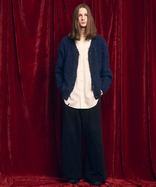 MAISON SPECIAL(メゾンスペシャル)の「《UNISEX》Prime-Over Shaggy Knit Y-neck Cardigan/プライムオーバーシャギーニットYネックカーディガン【MAISON SPECIAL/メゾンスペシャル】(カーディガン/ボレロ・メンズ・レッド/ネイビー/イエロー/チャコールグレー/ブラック・0/1/2)」の13枚目の写真