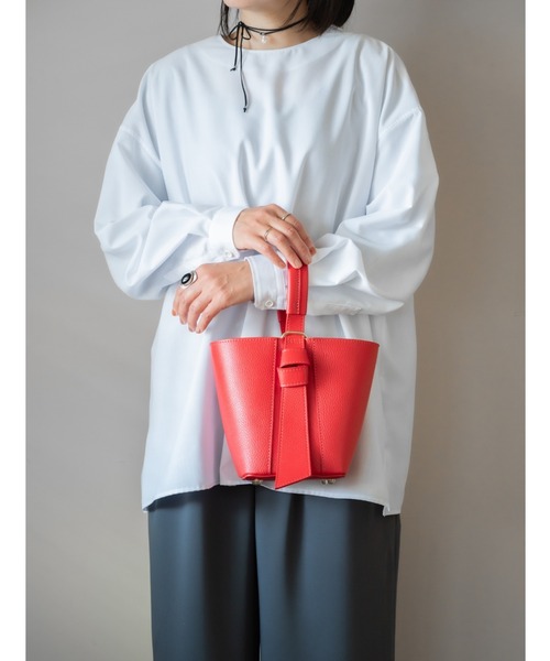 MARLON FIRENZE（マーロンフィレンツェ）の「Secchiello Ivan Bag（ショルダーバッグ・レディース・ライトブラウン/グレー/ライトベージュ/ブラック/レッド/ベージュ・ONE SIZE）」の7枚目の写真