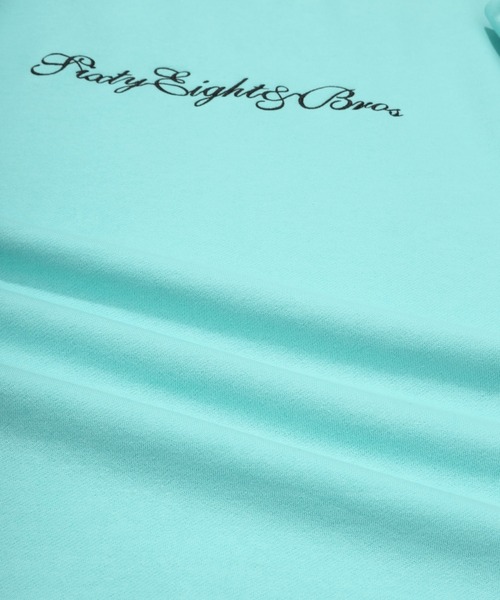 68&brothers(シックスティエイトアンドブラザーズ)の「68&BROTHERS シックスティーエイトアンドブラザーズ / Crew Sweat Futura emb.(スウェット・メンズ・ヘザーグレー/ブラック/アクア・MEDIUM/LARGE/X-LARGE)」の17枚目の写真