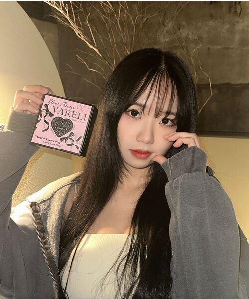 ARI(アリ)の「PITA HOOD ZIP-UP / WHITE_MELANGE(パーカー・レディース・ライトグレー・FREE)」の2枚目の写真