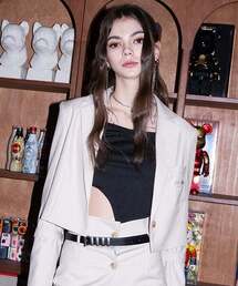 BABLETWO（ビーエイブルトゥー）の「ベルトディテールクロップジャケット（ベージュ）（テーラードジャケット）」