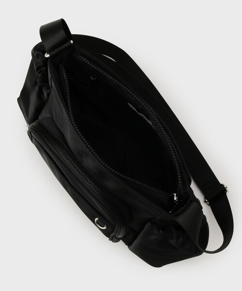 OPAQUE.CLIP（オペークドットクリップ）の「フロントポケット3層デザインショルダーバッグ【マルチポケット】（ショルダーバッグ・レディース・ベージュ/グレー/ブラック・00）」の18枚目の写真