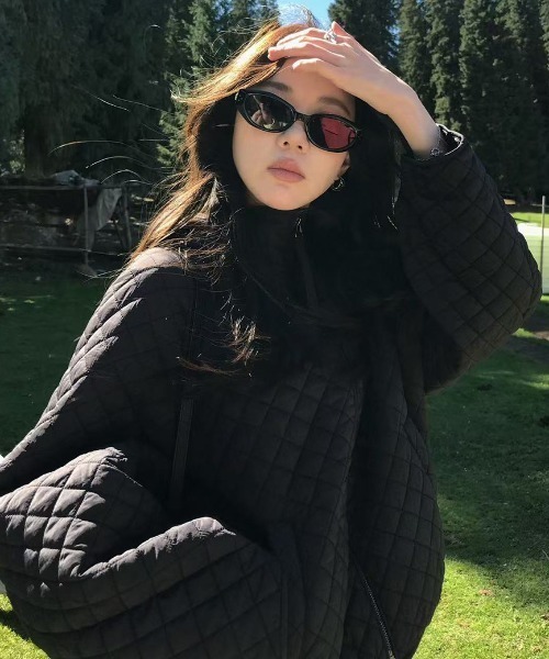 LAC-VERT（ラック・ヴェール）の「キルティングフーディーブルゾン（ブルゾン・レディース・ブラック/ブルー/オフホワイト・FREE）」の3枚目の写真