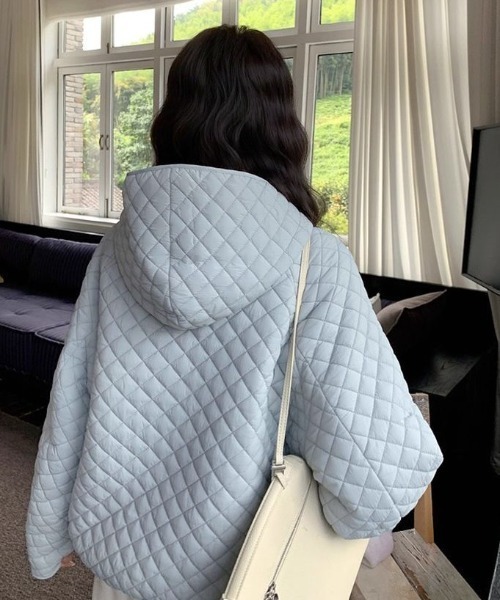 LAC-VERT（ラック・ヴェール）の「キルティングフーディーブルゾン（ブルゾン・レディース・ブラック/ブルー/オフホワイト・FREE）」の15枚目の写真