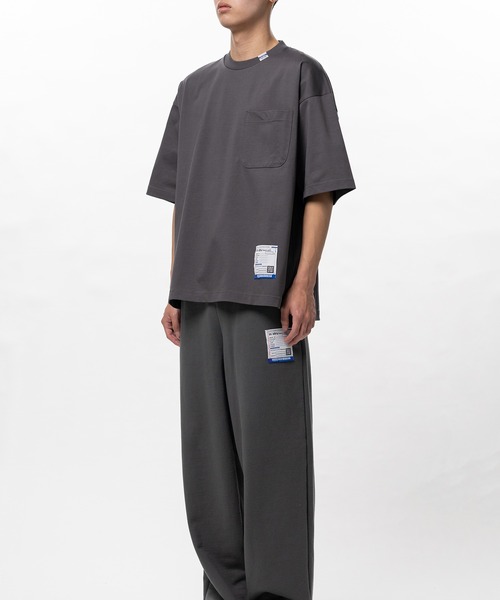 In・stru(men-tal).(インストルメンタル)の「Heavy Weight Jersey Pocket T-shirt(Tシャツ/カットソー・メンズ・ダークグレー/ブラック/ホワイト/ライトグレー・44/46/48)」の17枚目の写真