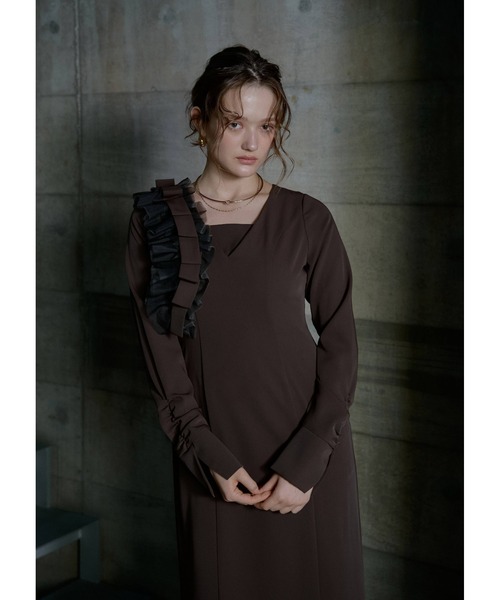 Shoulder frill I line dress（ドレス）｜LE'RURE（リルアー）の