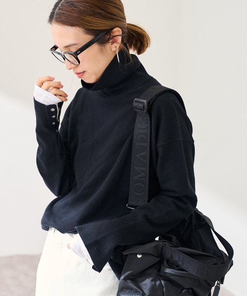 FRAMeWORK（フレームワーク）の「≪追加≫ハトメ付き天竺タートルネック（ニット/セーター・レディース・ブラック/チャコールグレー/レッド・FREE）」の7枚目の写真