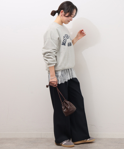 JOURNAL STANDARD relume（ジャーナルスタンダード　レリューム）の「《WEB限定追加2》ヴィンテージライクカレッジロゴスウェット（スウェット・レディース・ベージュ/アイボリー・FREE）」の13枚目の写真