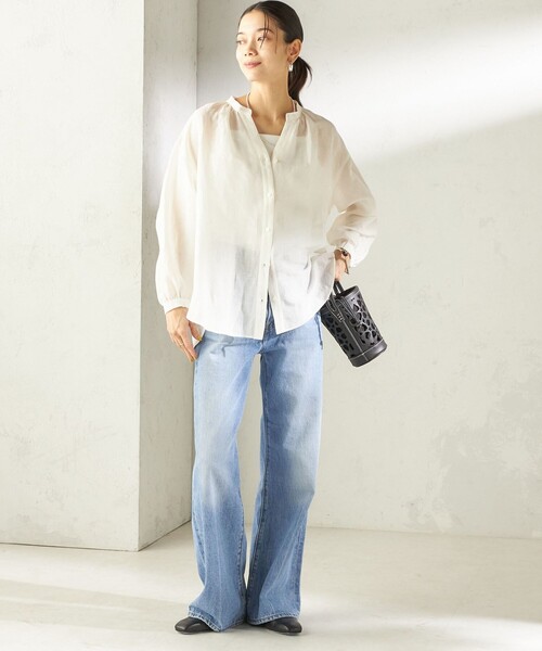 SHIPS（シップス）の「【実力派ベーシック】〈手洗い可能〉IMPERIAL LINEN 混 バンドカラー スキッパー シャツ（シャツ/ブラウス・レディース・ネイビー/ミント/オフホワイト/ブラウン・ONE SIZE）」の5枚目の写真