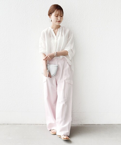 SHIPS（シップス）の「【実力派ベーシック】〈手洗い可能〉IMPERIAL LINEN 混 バンドカラー スキッパー シャツ（シャツ/ブラウス・レディース・ネイビー/ミント/オフホワイト/ブラウン・ONE SIZE）」の20枚目の写真