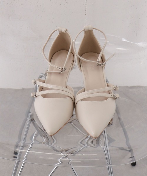 archives(アルシーヴ)の「2ストラップセパレートパンプス(パンプス・レディース・シルバーグレー/アイボリー/ブラック・MEDIUM/LARGE)」の4枚目の写真