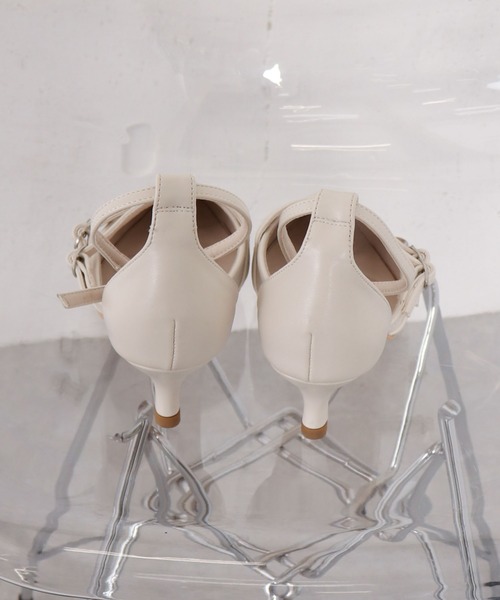 archives(アルシーヴ)の「2ストラップセパレートパンプス(パンプス・レディース・シルバーグレー/アイボリー/ブラック・MEDIUM/LARGE)」の6枚目の写真
