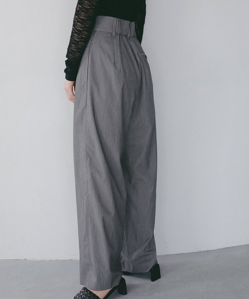 AJUGA.（アジュガ）の「ラップデザイン ツイルパンツ（スラックス・レディース・チャコールグレー/ベージュ・S/M）」の19枚目の写真