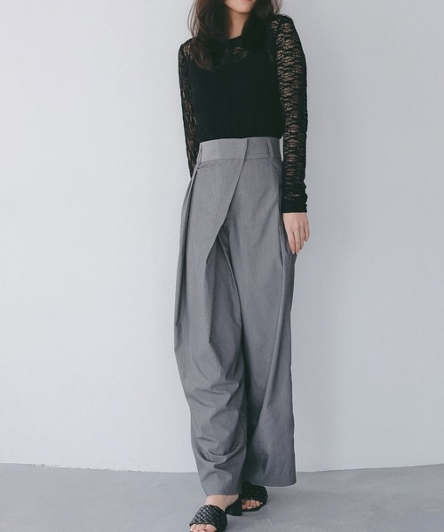 AJUGA.（アジュガ）の「ラップデザイン ツイルパンツ（スラックス・レディース・チャコールグレー/ベージュ・S/M）」の18枚目の写真