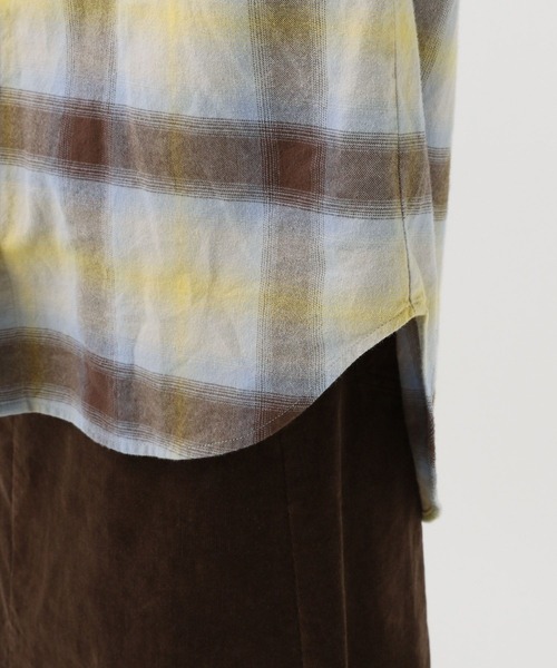 BAYFLOW（ベイフロー）の「Feels FLOWチェックシャツ（シャツ/ブラウス・レディース・イエロー/チャコールグレー/オフホワイト/オレンジ・FREE）」の17枚目の写真