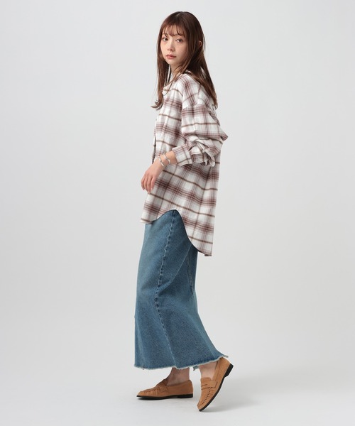 BAYFLOW(ベイフロー)の「Feels FLOWチェックシャツ(シャツ/ブラウス・レディース・イエロー/チャコールグレー/オフホワイト/オレンジ・FREE)」の6枚目の写真