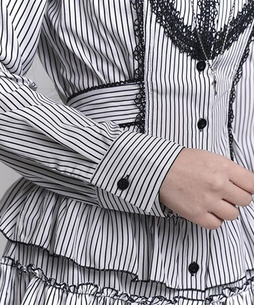 セール】フロントレースデザイン ボーダー柄フリルワンピース