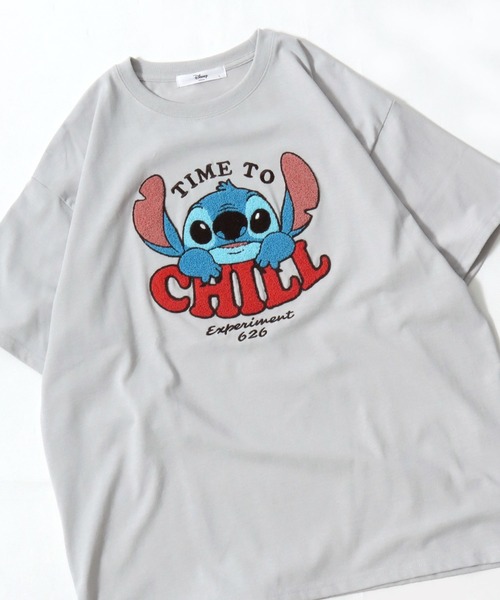 Disney(ディズニー)の「Disney(ディズニー)キャラクター サガラ刺繍Tシャツ/ビッグシルエット半袖 レディース ユニセックス(Tシャツ/カットソー・レディース・グリーン/ブルー/アッシュグレー/ブラック/ネイビー系2/オレンジ系その他/オフホワイト/クリーム/グレー系その他2/グリーン系その他/モカ/ネイビー/イエロー/パープル/ベージュ/スミクロ/オレンジ/ライトピンク/グレー系その他/ライム/カーキ/グレー系その他3/ブラック系その他/ピンク系その他・L/M)」の6枚目の写真
