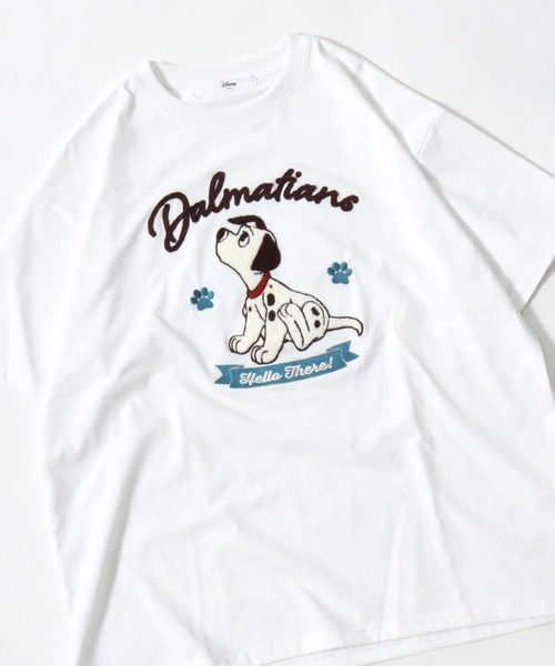 Disney(ディズニー)の「Disney(ディズニー)キャラクター サガラ刺繍Tシャツ/ビッグシルエット半袖 レディース ユニセックス(Tシャツ/カットソー・レディース・グリーン/ブルー/アッシュグレー/ブラック/ネイビー系2/オレンジ系その他/オフホワイト/クリーム/グレー系その他2/グリーン系その他/モカ/ネイビー/イエロー/パープル/ベージュ/スミクロ/オレンジ/ライトピンク/グレー系その他/ライム/カーキ/グレー系その他3/ブラック系その他/ピンク系その他・L/M)」の2枚目の写真