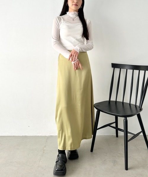 LOVALOT(ラバロット)の「【全6色】ハイネックカラーシアーカットソー(Tシャツ/カットソー・レディース・パープル/ブラウン/ホワイト/ブラック/アイボリー/グレー・F)」の10枚目の写真