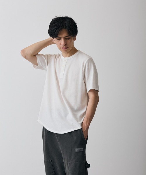 improves(インプローブス)の「ワッフル ヘンリー ネック 半袖Tシャツ(Tシャツ/カットソー・メンズ・杢グレー/ホワイト・LARGE/X-LARGE/SMALL/MEDIUM)」の4枚目の写真