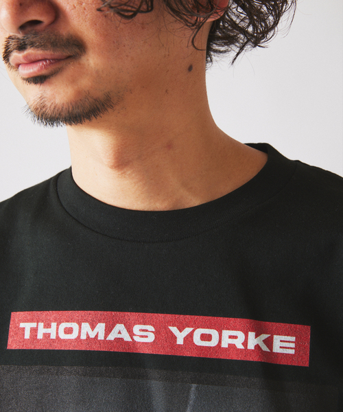 JOURNAL STANDARD relume(ジャーナルスタンダード レリューム)の「【THE CULTURE CODE】レディオヘッド "Thom Yorke" by Kevin Cummins ロンT(Tシャツ/カットソー・メンズ・ブラック/ホワイト・MEDIUM/LARGE)」の3枚目の写真