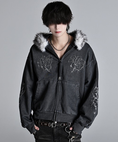 ADRER（アドラー）の「Detachable Fur Short Full-Zip Parkar / デタッチャブルファーショートフルジップパーカー（パーカー・メンズ・ブラック系1/ブラック・XS/L/M/S）」の15枚目の写真
