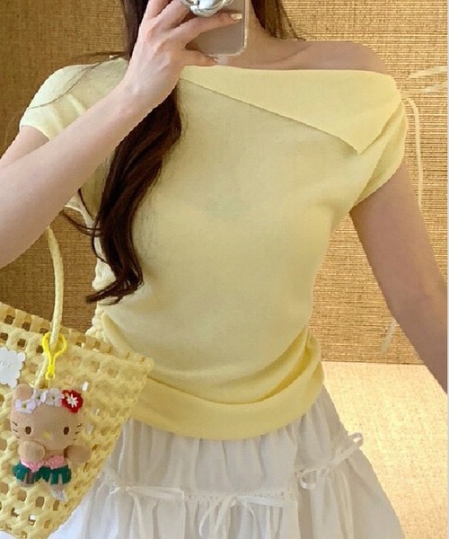 NANEA(ナネア)の「サイドギャザーワイドネックノースリーブニットトップス(Tシャツ/カットソー・レディース・ホワイト/サックスブルー/ブラック/イエロー・SMALL)」の7枚目の写真