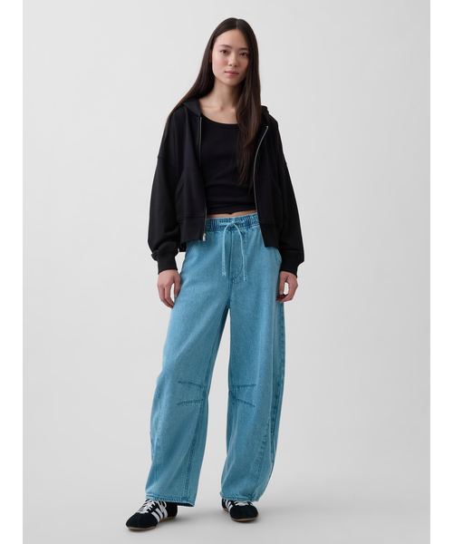 GAP（ギャップ）の「ミッドライズ ウルトラソフト イージーウエスト ホースシューデニム（デニムパンツ・レディース・ブルー・L/M/S/XS/XXS）」の2枚目の写真