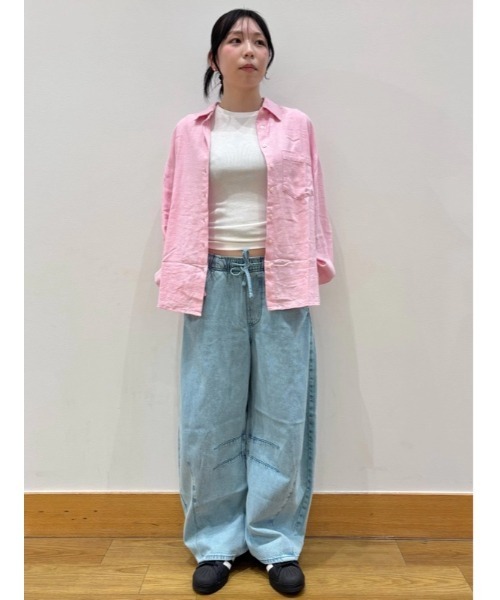 GAP（ギャップ）の「ミッドライズ ウルトラソフト イージーウエスト ホースシューデニム（デニムパンツ・レディース・ブルー・L/M/S/XS/XXS）」の8枚目の写真