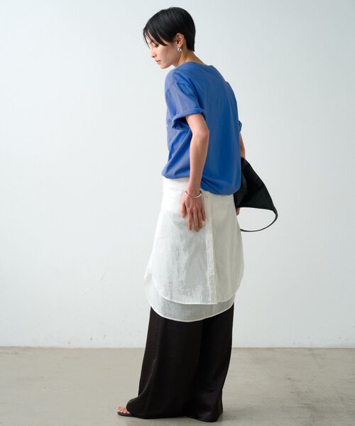 LOUNGEDRESS(ラウンジドレス)の「カラーロゴTシャツ(Tシャツ/カットソー・レディース・ブルー/イエロー/レッド・FREE)」の19枚目の写真