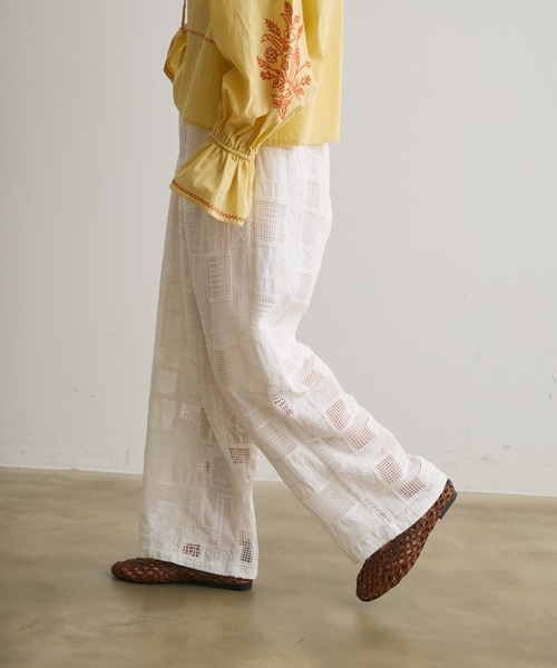Crisp（クリスプ）の「コード刺繍メッシュイージーパンツ（その他パンツ・レディース・ホワイト・FREE）」の12枚目の写真