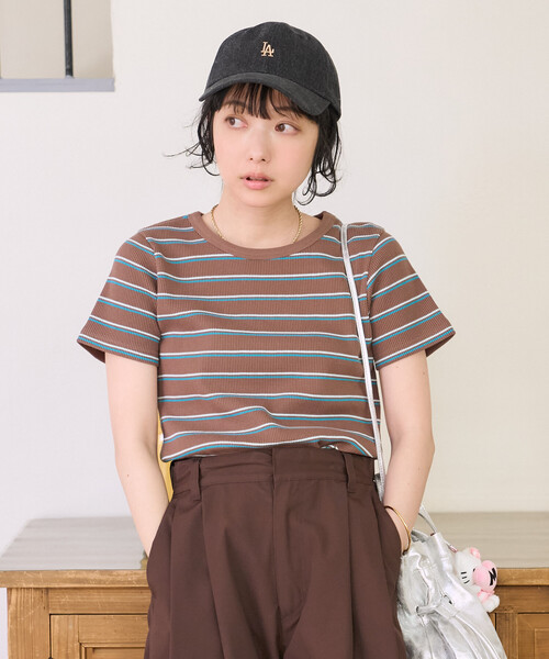 FREAK'S STORE(フリークスストア)の「ワッフル Tシャツ/ボーダーTシャツ(Tシャツ/カットソー・レディース・ブラック/チャコール/ブラウン/ナチュラル/オフホワイト・フリ-)」の18枚目の写真