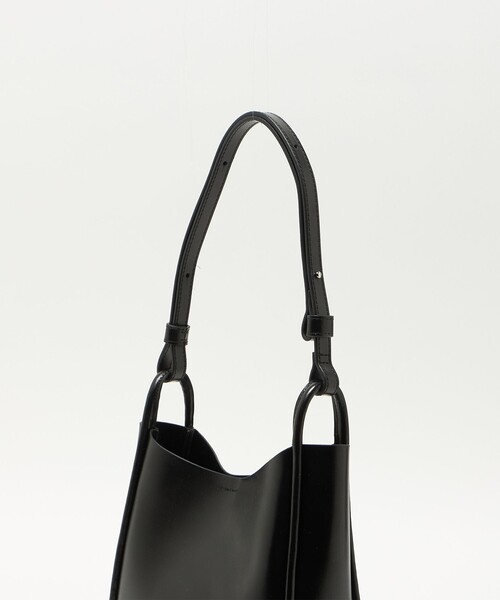 YAHKI(ヤーキ)の「<YAHKI> RND ONE HANDL(ショルダーバッグ・レディース・ブラック・FREE)」の9枚目の写真