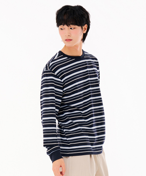 CHASECULT(チェイスカルト)の「メンズストライプ長袖Tシャツ-FARK5113B04(Tシャツ/カットソー・メンズ・ネイビー・105/100/95)」の3枚目の写真
