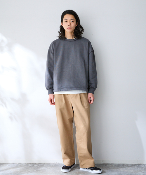 VANS（バンズ）の「VANS / ヴァンズ UA Authentic（スニーカー・メンズ・ブラック/レッド・26cm/28cm/27.5cm/27cm/26.5cm）」の3枚目の写真