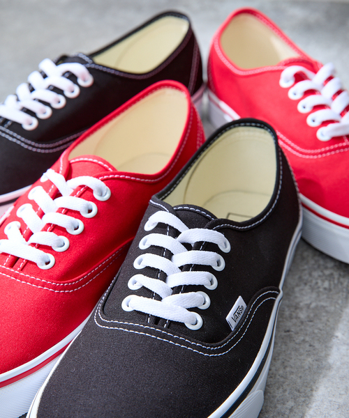 VANS（バンズ）の「VANS / ヴァンズ UA Authentic（スニーカー・メンズ・ブラック/レッド・26cm/28cm/27.5cm/27cm/26.5cm）」の9枚目の写真