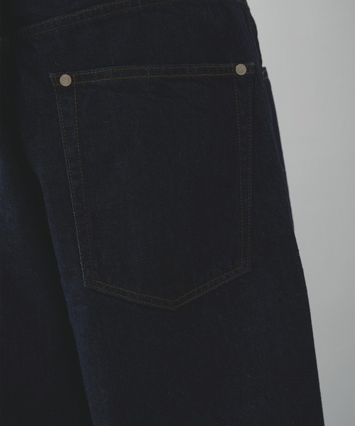 STUDIOUS（ステュディオス）の「【STUDIOUS】Barrel Denim pants（デニムパンツ・メンズ・ネイビー・3/2/1）」の2枚目の写真