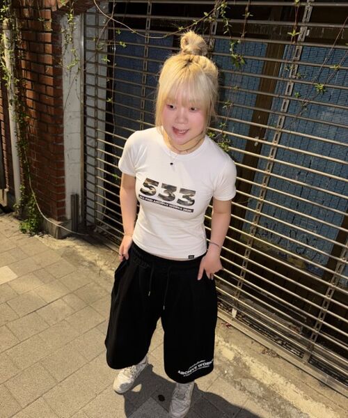 PEID(ペイド)の「PD 533 スリムフィット半袖Tシャツブラック(Tシャツ/カットソー・レディース・ブラック・2/3/1)」の4枚目の写真