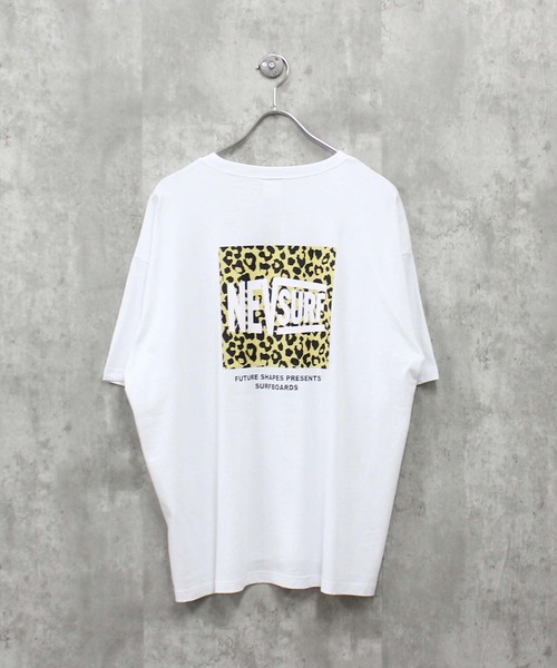 NEV(ネブ)の「NEV ゆるサイズ半袖T(N23-100)(Tシャツ/カットソー・メンズ・ネイビー/グリーン系その他/オフホワイト/ベージュ/ホワイト系その他2/ブラック系その他/オレンジ/ミント/ホワイト系その他7/ホワイト系その他6/グレー系その他/その他/ブラック系その他5/ブラック系その他3/ホワイト系その他4/ベージュ系その他/ホワイト系その他/ブラック系その他4/ホワイト系その他3/ブラック/ブルー系その他/グリーン系その他2/チャコールグレー・M/L/XL)」の8枚目の写真