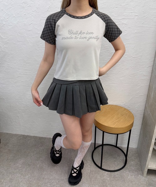 PHILLY(フィリー)の「チェックラグランコンパクトT(Tシャツ/カットソー・レディース・ベージュ/グレー・FREE)」の13枚目の写真