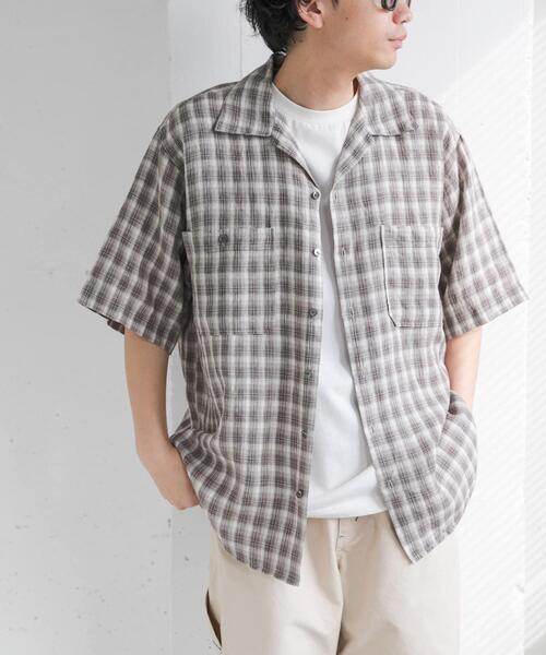 FORK&SPOON(フォークアンドスプーン)の「FORK&SPOON フレンチリネンオープンカラーショートスリーブシャツ(シャツ/ブラウス・メンズ・ブラウン/ブルー系その他/ベージュ系その他・4/5)」の2枚目の写真