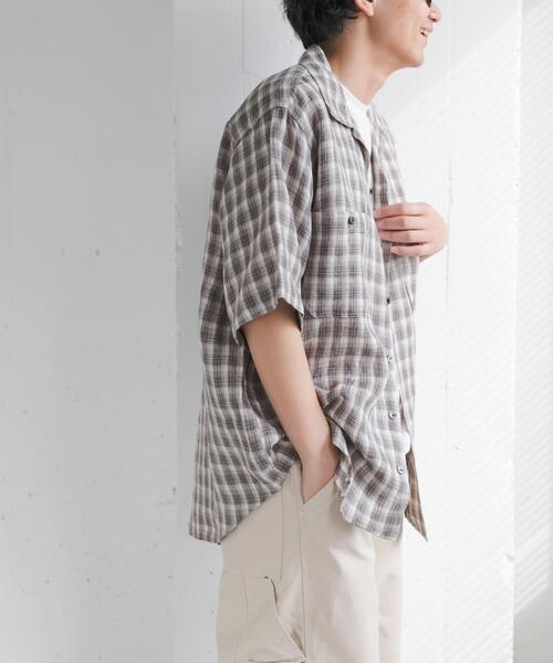 FORK&SPOON(フォークアンドスプーン)の「FORK&SPOON フレンチリネンオープンカラーショートスリーブシャツ(シャツ/ブラウス・メンズ・ブラウン/ブルー系その他/ベージュ系その他・4/5)」の16枚目の写真