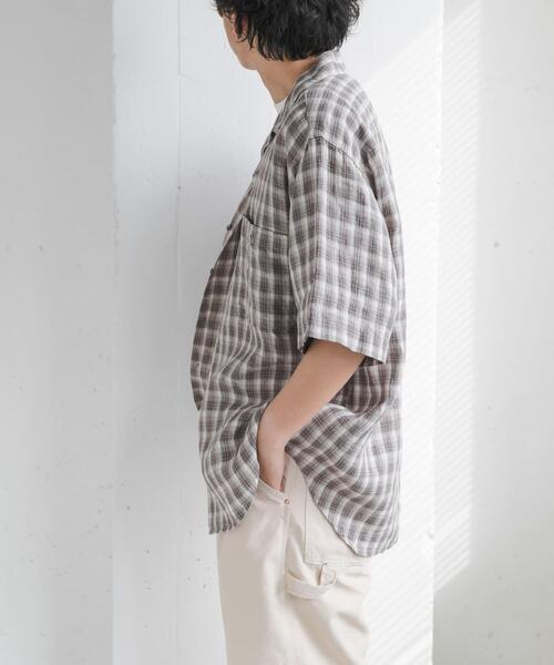 FORK&SPOON(フォークアンドスプーン)の「FORK&SPOON フレンチリネンオープンカラーショートスリーブシャツ(シャツ/ブラウス・メンズ・ブラウン/ブルー系その他/ベージュ系その他・4/5)」の19枚目の写真