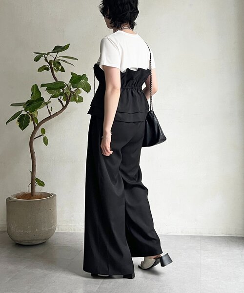 un dix cors(アンディコール)の「フリルセットアップ(つなぎ/オールインワン・レディース・ブラック/ベージュ・FREE)」の14枚目の写真