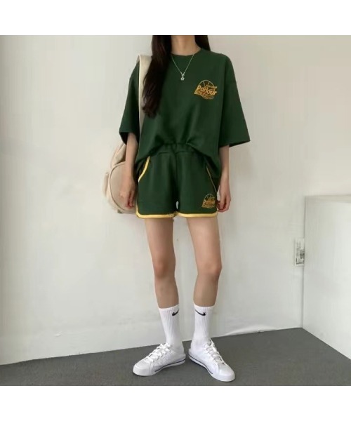 CHEER(チアー)の「スポーティープリントTシャツ×ショートパンツSET(セットアップ・レディース・グレー/ブラック/ライトグレー・M)」の7枚目の写真