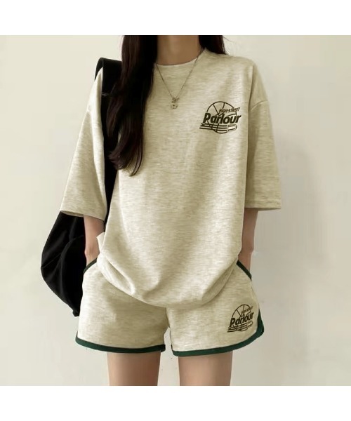 CHEER(チアー)の「スポーティープリントTシャツ×ショートパンツSET(セットアップ・レディース・グレー/ブラック/ライトグレー・M)」の10枚目の写真