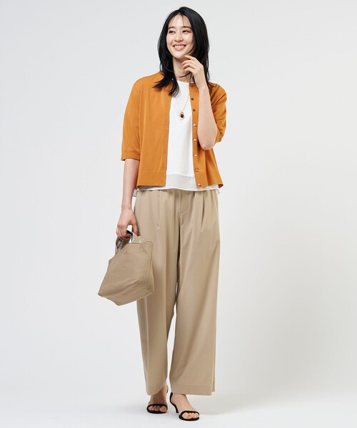J.PRESS(ジェイプレス)の「【シーンレスに活躍】コットンスムース シアーデザイン カットソー(Tシャツ/カットソー・レディース・ライトグレー系/ライトグリーン系/サックスブルー系/ホワイト系/ネイビー系/ブラウン系・T15/T13)」の13枚目の写真