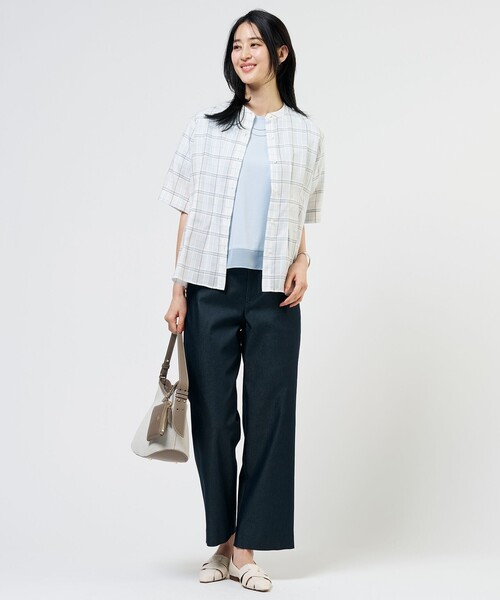 J.PRESS(ジェイプレス)の「【シーンレスに活躍】コットンスムース シアーデザイン カットソー(Tシャツ/カットソー・レディース・ライトグレー系/ライトグリーン系/サックスブルー系/ホワイト系/ネイビー系/ブラウン系・T15/T13)」の15枚目の写真