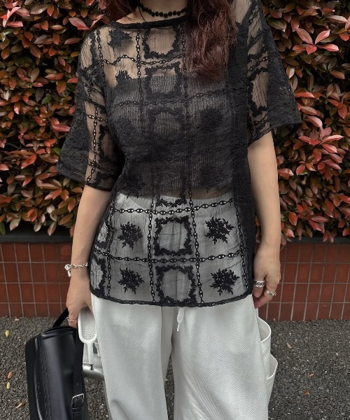 WILLFULLY(ウィルフリー)の「square lace big tee & rib tops SET(Tシャツ/カットソー・レディース・ブラック/ナチュラル・FREE)」の2枚目の写真
